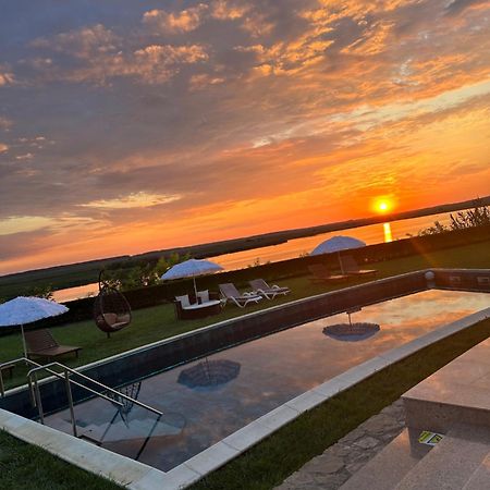 Casa Miralago Boutique Adults Only Тулча Экстерьер фото