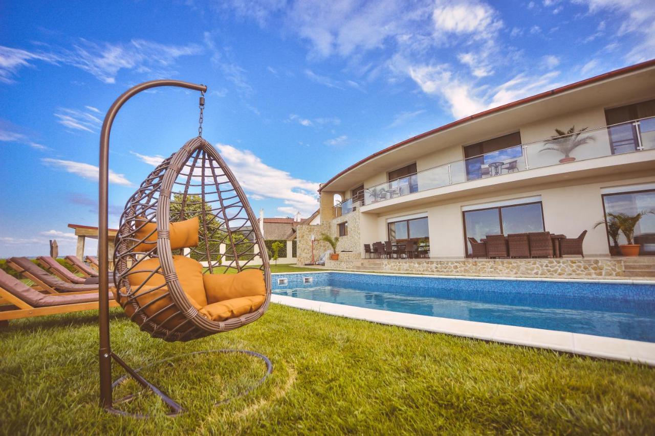 Casa Miralago Boutique Adults Only Тулча Экстерьер фото