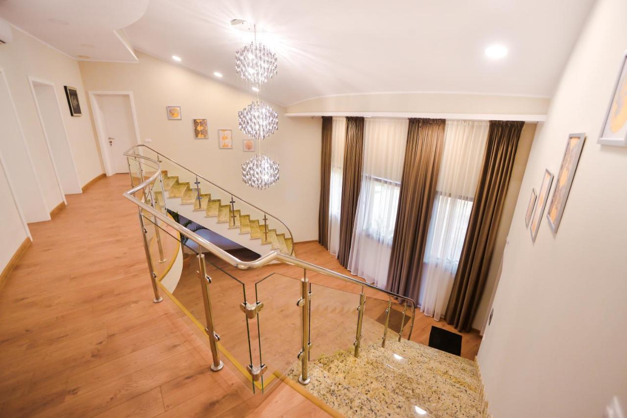 Casa Miralago Boutique Adults Only Тулча Экстерьер фото