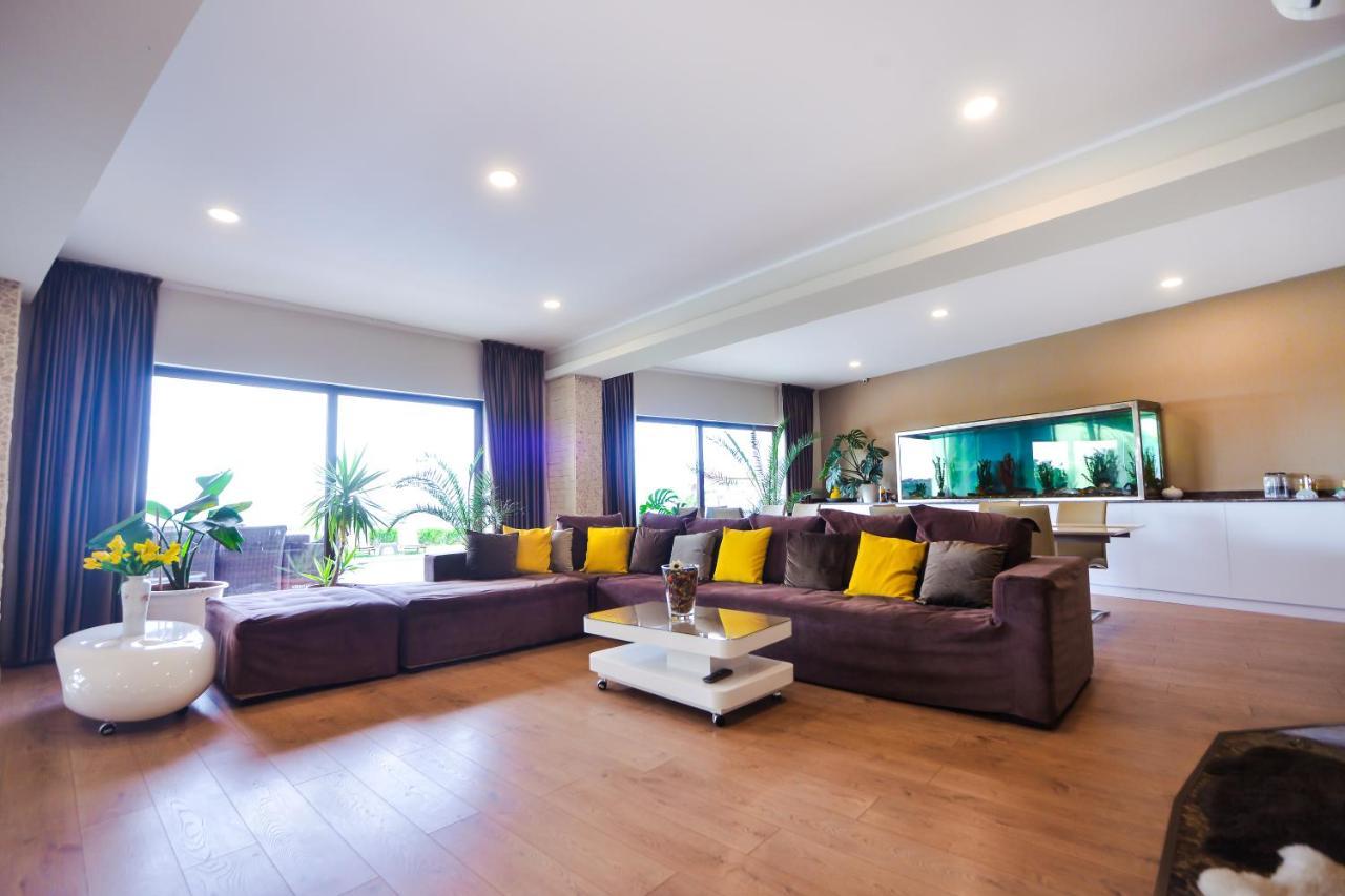 Casa Miralago Boutique Adults Only Тулча Экстерьер фото