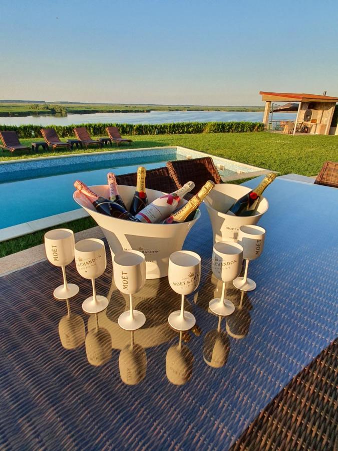 Casa Miralago Boutique Adults Only Тулча Экстерьер фото