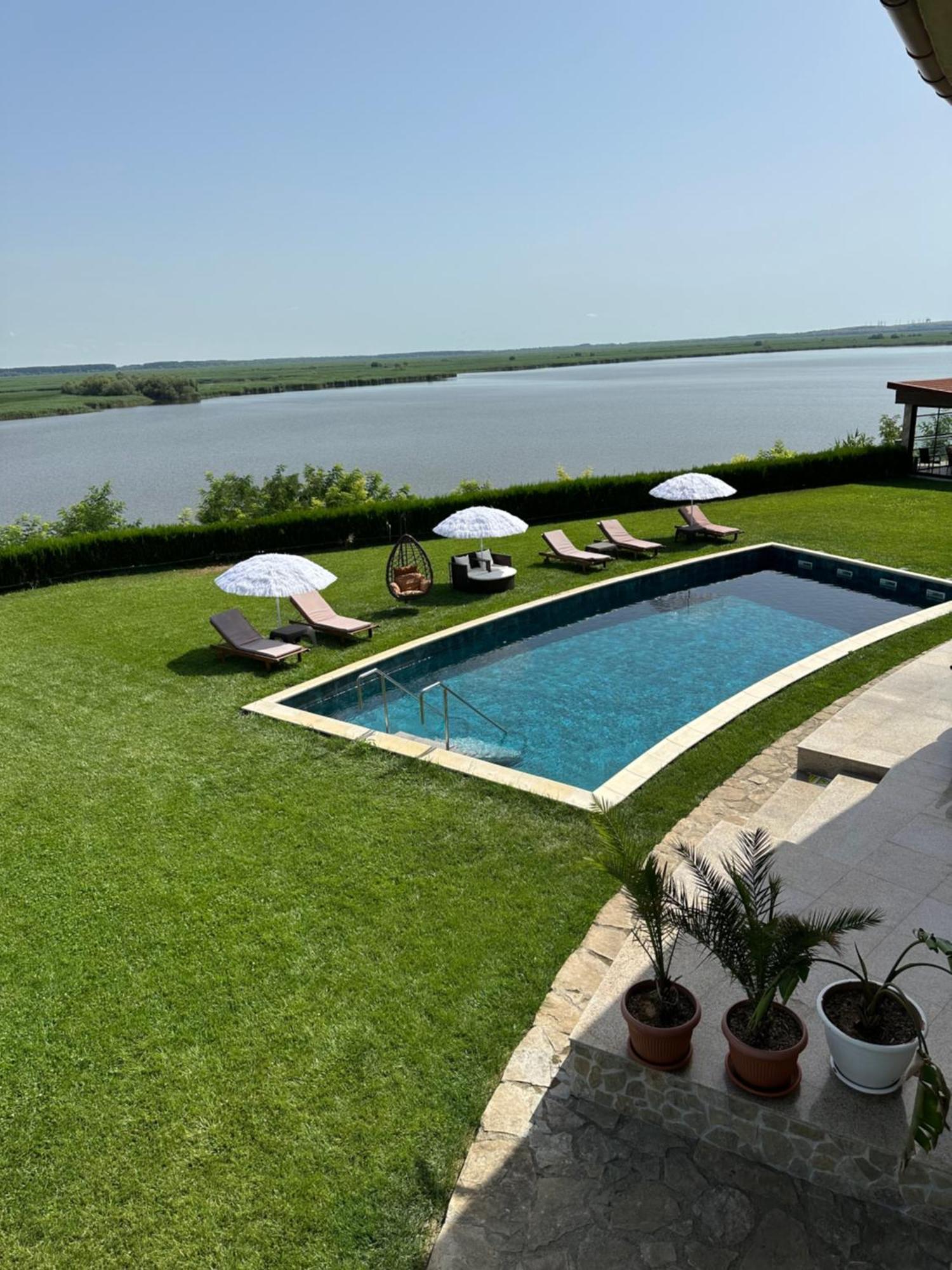 Casa Miralago Boutique Adults Only Тулча Экстерьер фото