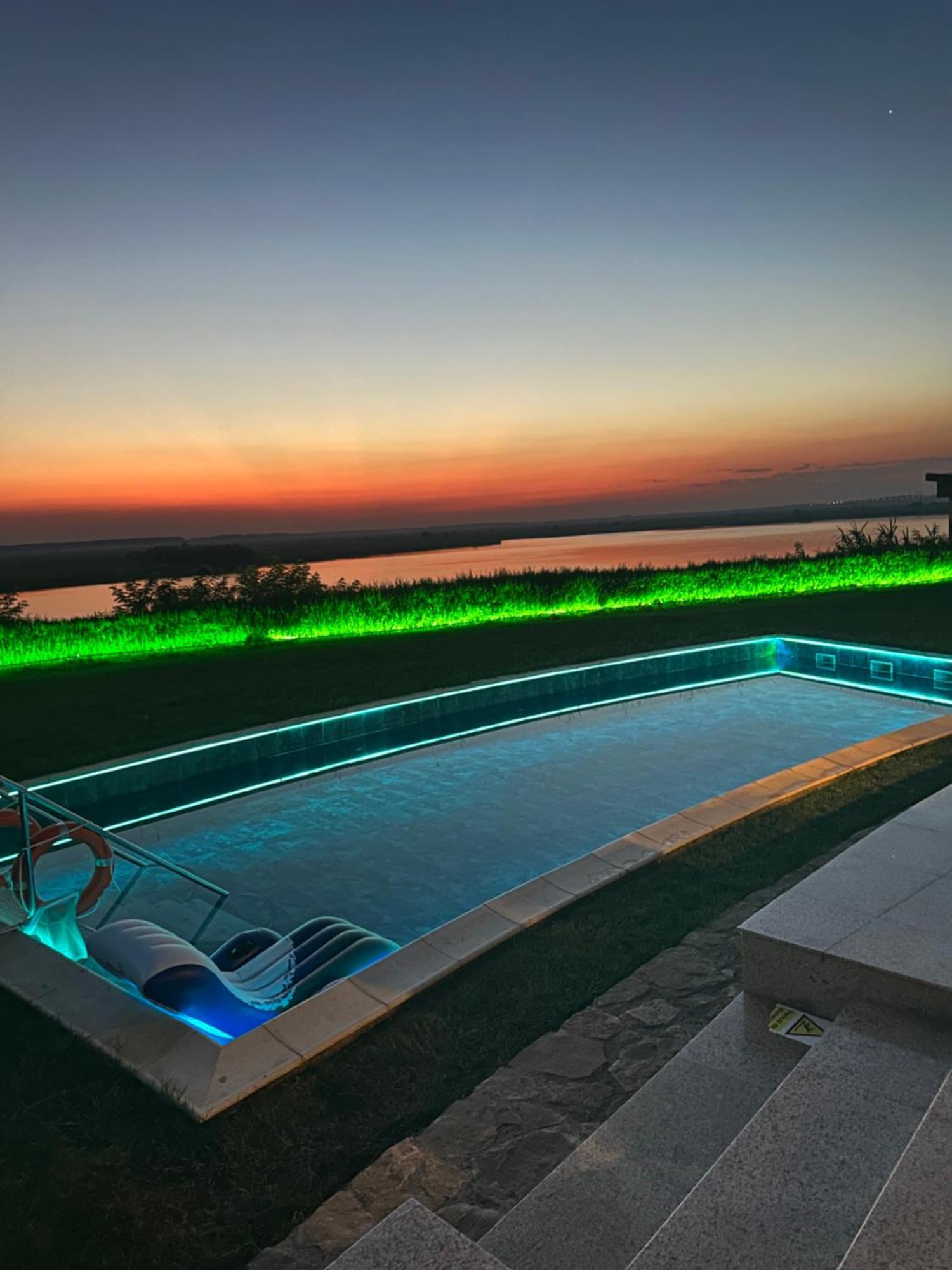 Casa Miralago Boutique Adults Only Тулча Экстерьер фото